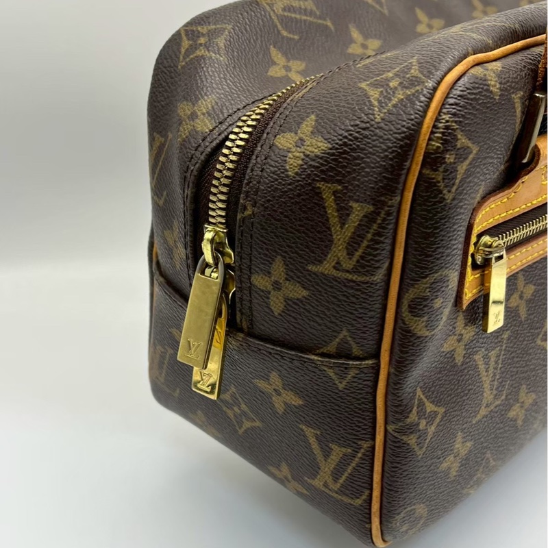 🏷️ Louis Vuitton 開口笑-10