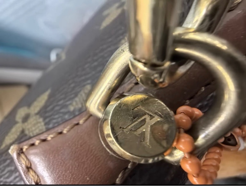 LV老花蒙梭包-13