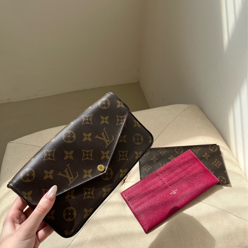 🏷️ Louis Vuitton 三合一-1