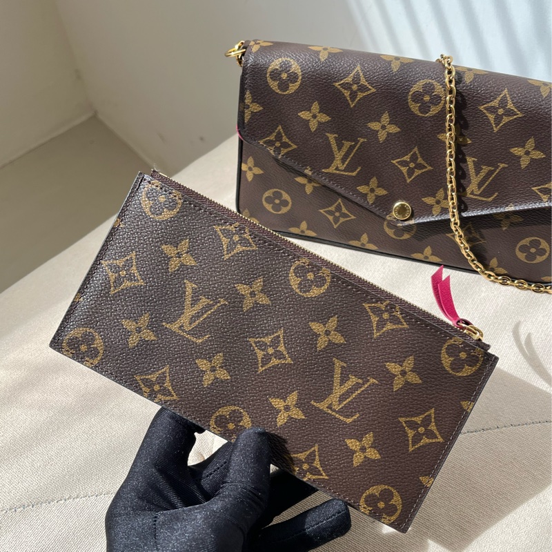 🏷️ Louis Vuitton 三合一-19