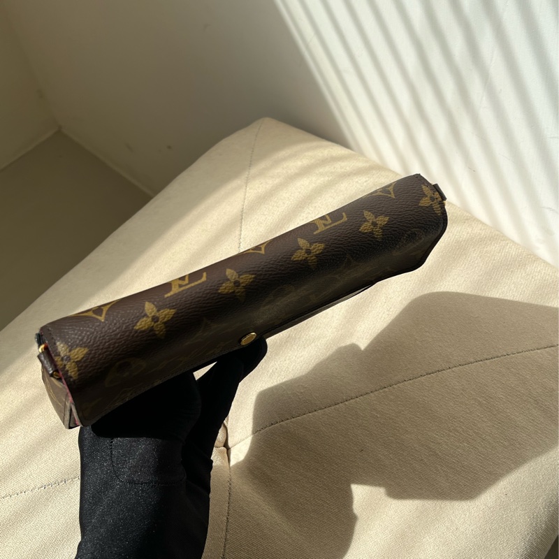 🏷️ Louis Vuitton 三合一-17