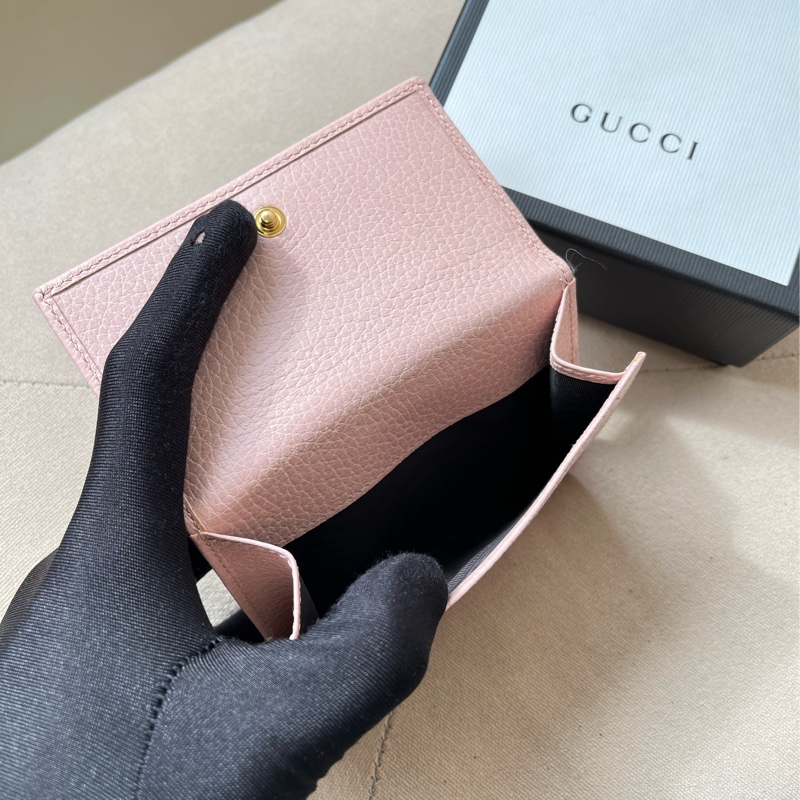 🏷️ Gucci 櫻花粉短夾-8