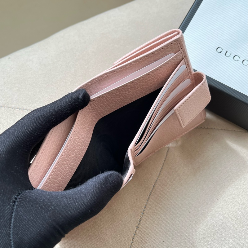 🏷️ Gucci 櫻花粉短夾-9