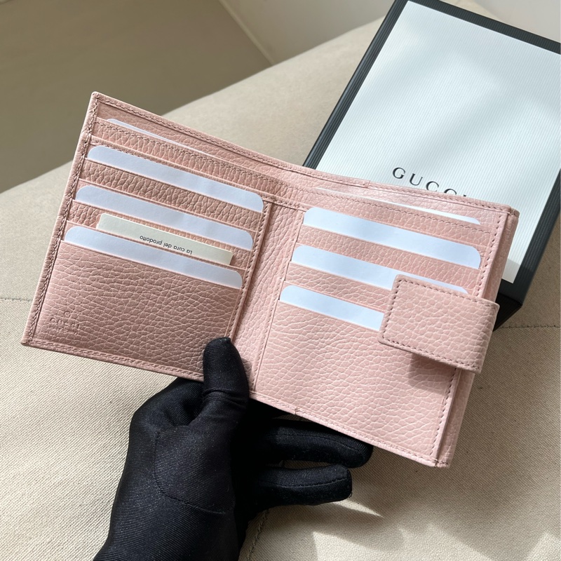 🏷️ Gucci 櫻花粉短夾-10