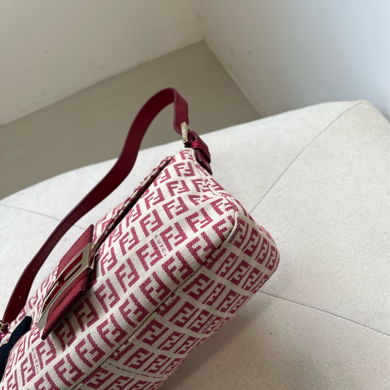 🏷️ Fendi 法棍-13