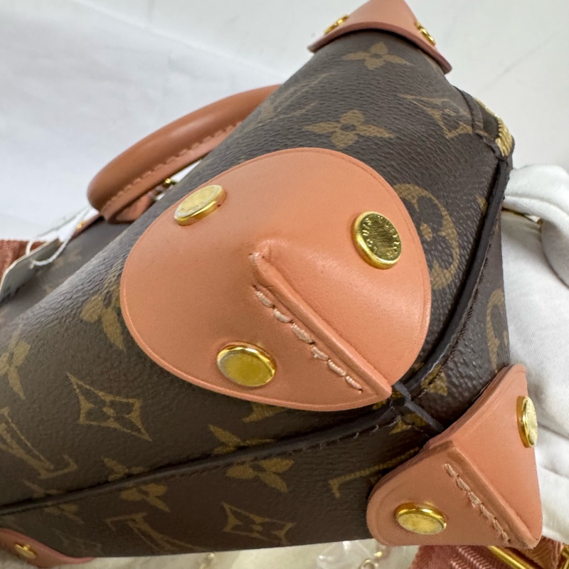 LV路易威登Trompette BB粉色鏈條包-5