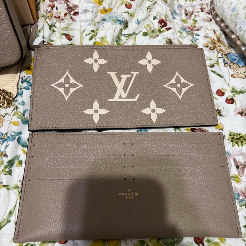 LV 三合一 斑鳩色 大象灰 斜背包 WOC Louis Vuitton-1