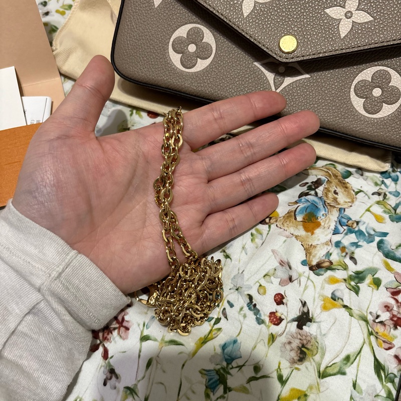 LV 三合一 斑鳩色 大象灰 斜背包 WOC Louis Vuitton-13