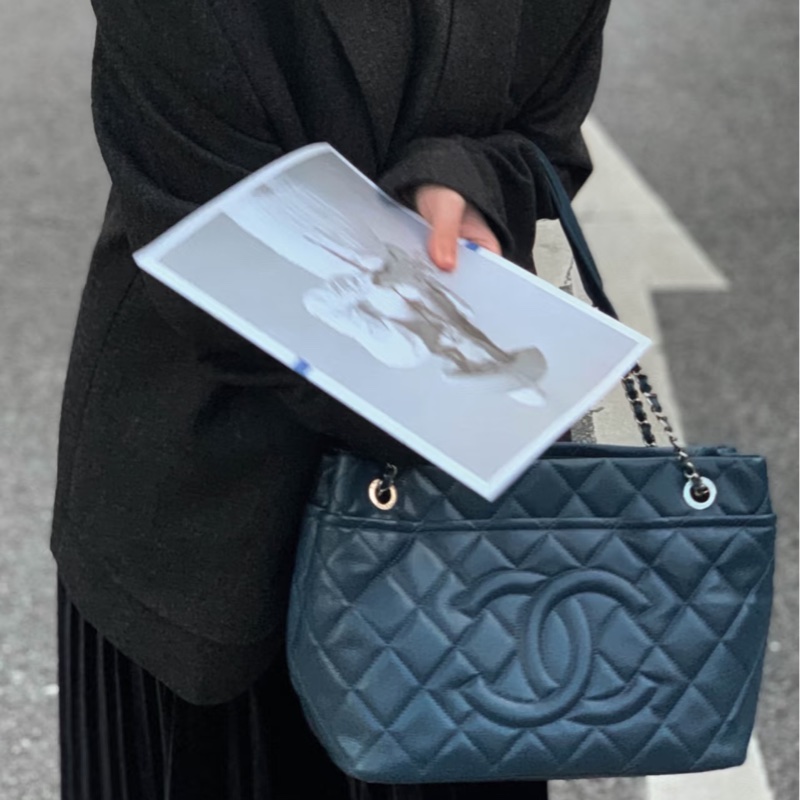 ✨Chanel GST 藍色銀扣托特包 溫柔百搭 有保卡💎-1