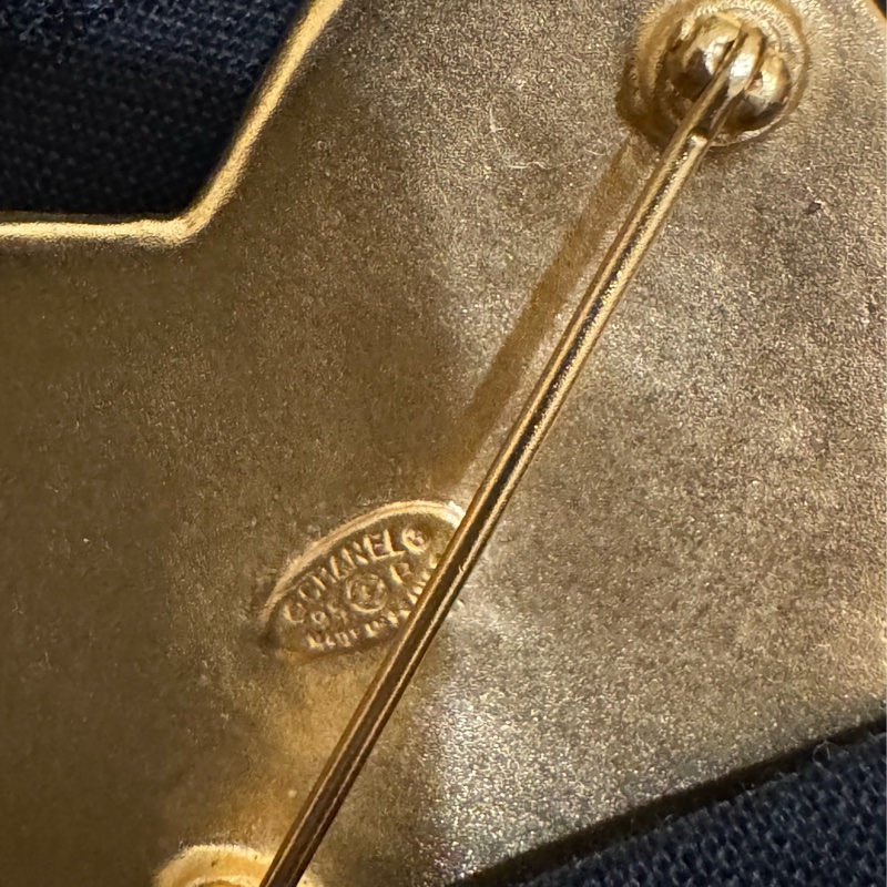 新上架❤️‍🔥美品✨Chanel Vintage香奈兒中古愛心胸針/香奈兒胸針/中古胸針/中古24K金胸針/小香胸針/香奈兒飾品/小香別針/中古別針/香奈兒別針/愛心別針-22