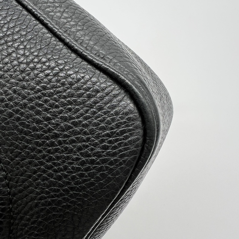 🔥Gucci 經典黑色牛皮 相機包🔥-13