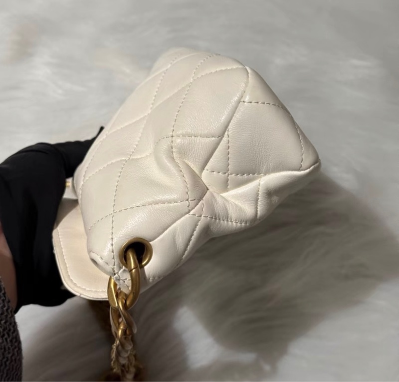 99❤️ Chanel香奈兒 23A 手工坊系列 流蘇鏈條小白包 芯片款-6