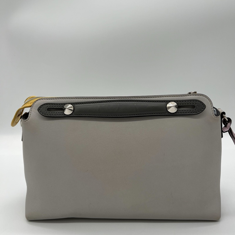 🎻Fendi By The Way 灰配黃 稀有配色 斜背包-1