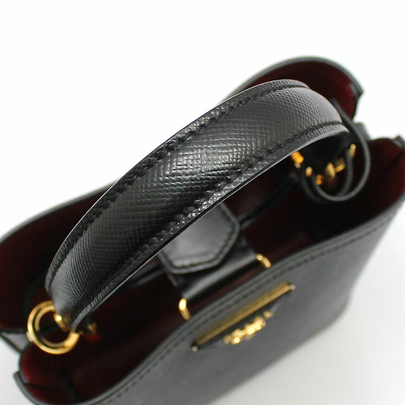【包稅】PRADA 黑色 Saffiano 雙層小號水桶斜背包-5