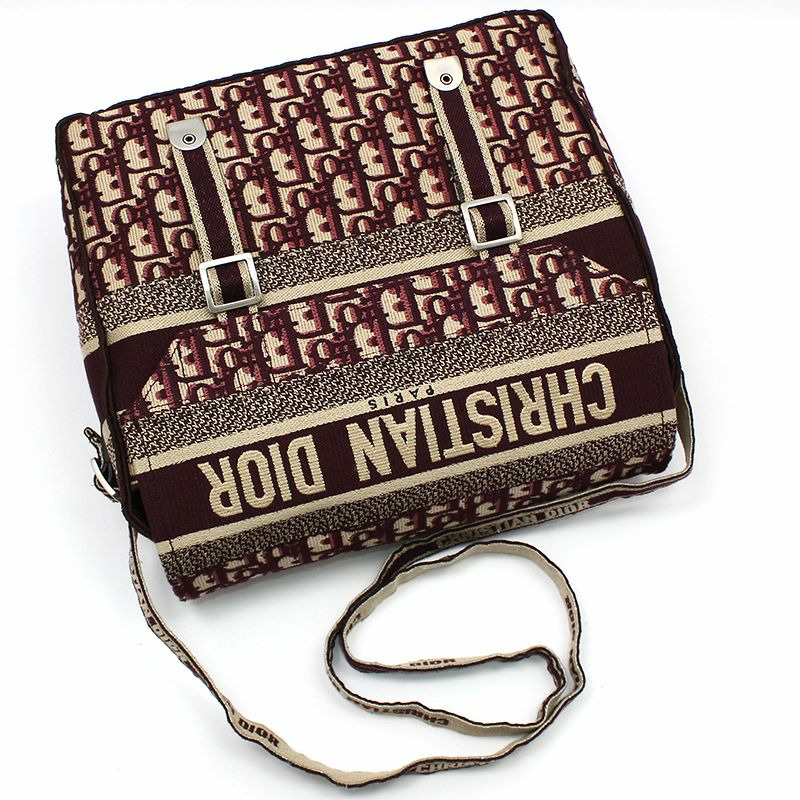 【包稅】DIOR 勃根地斜挎露營信差包-2