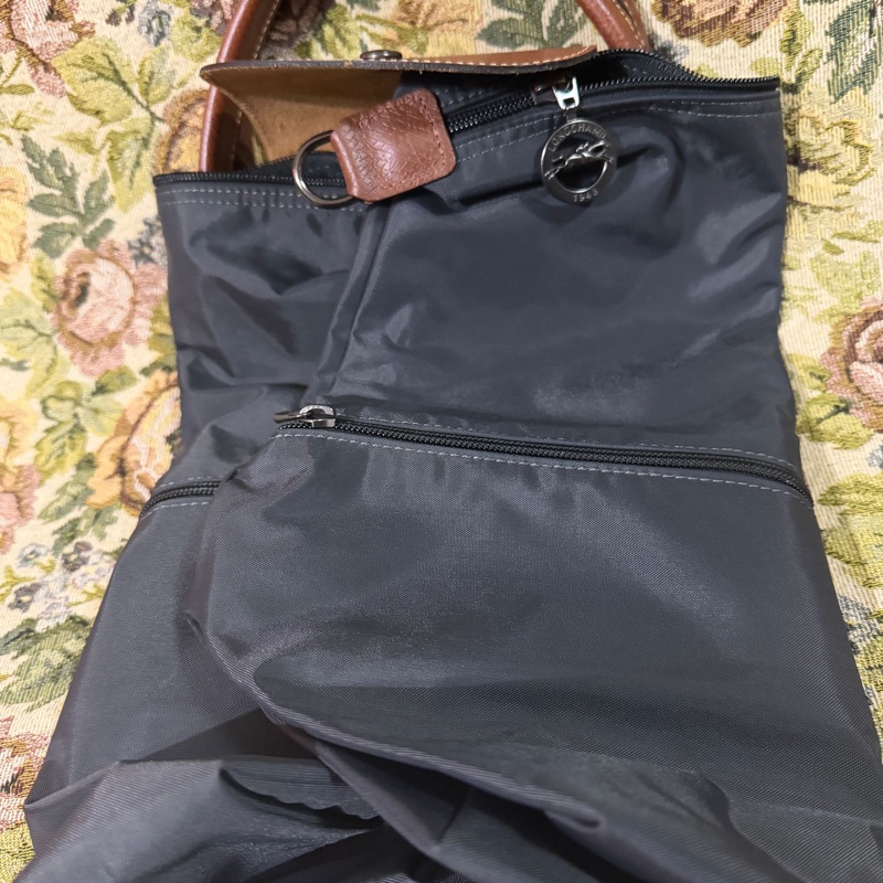 Longchamp L size-3