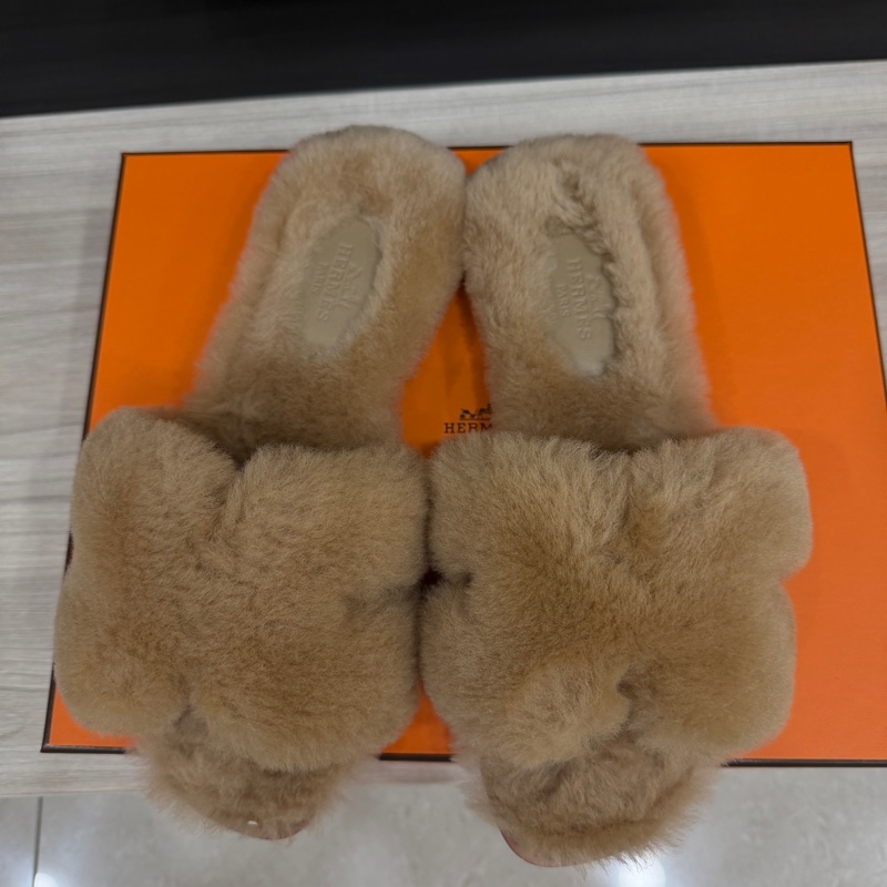 Hermes奶茶色 拖鞋-1