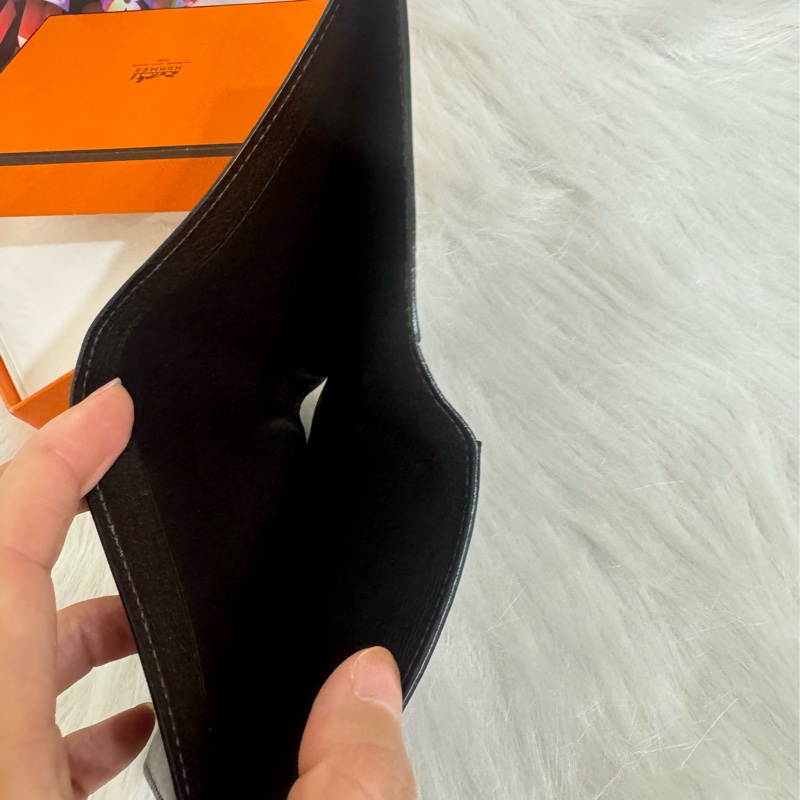 Hermès swift 皮短夾-8