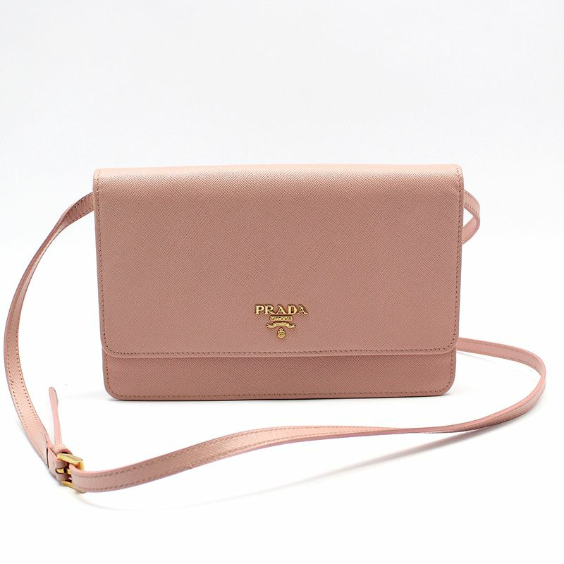 【包稅】PRADA 粉紅色 Saffiano 金色 Logo WOC 鏡面斜背包-0
