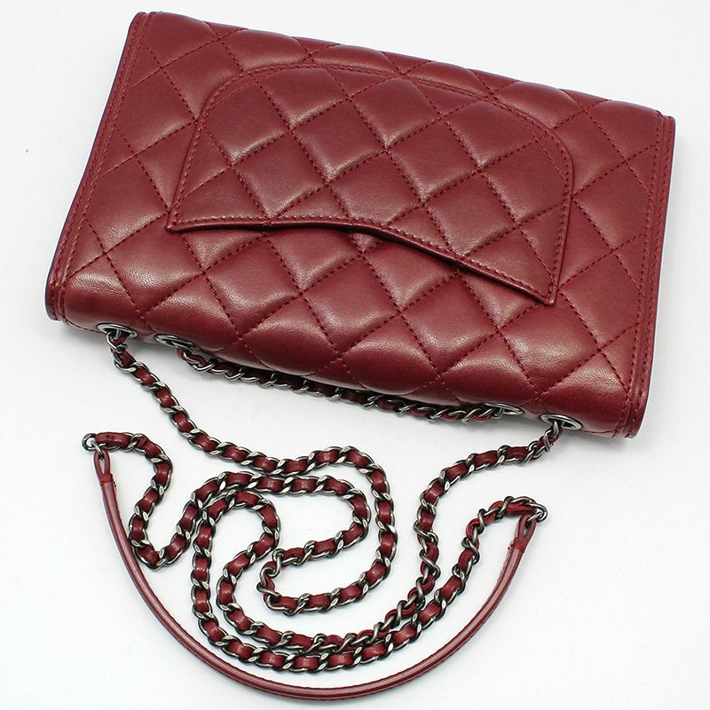 【包稅】CHANEL 紅色羊皮釕金經典Logo單肩斜背包-3