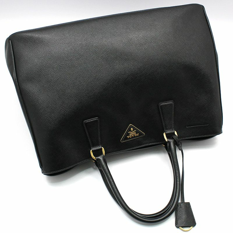 【包稅】PRADA PRADA黑色Saffiano皮革金色Logo手提包-2