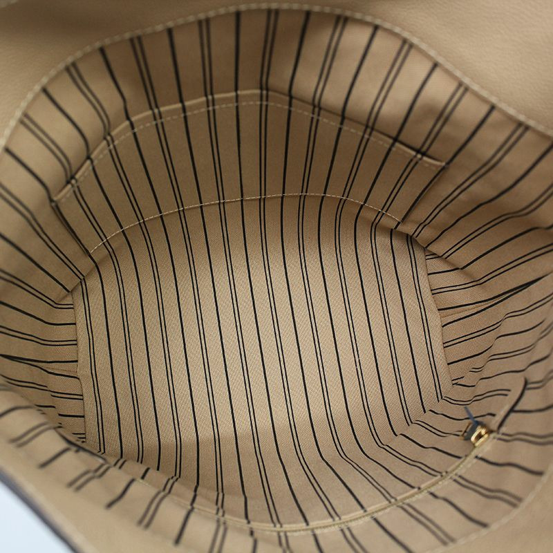 【包稅】LOUIS VUITTON Monogram Empreinte Bagatelle 流浪漢單肩包-8