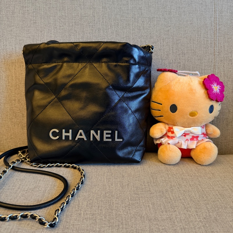 全新CHANEL 22 Bag Mini-1