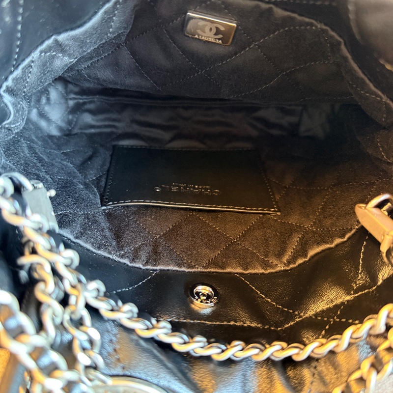 全新CHANEL 22 Bag Mini-8