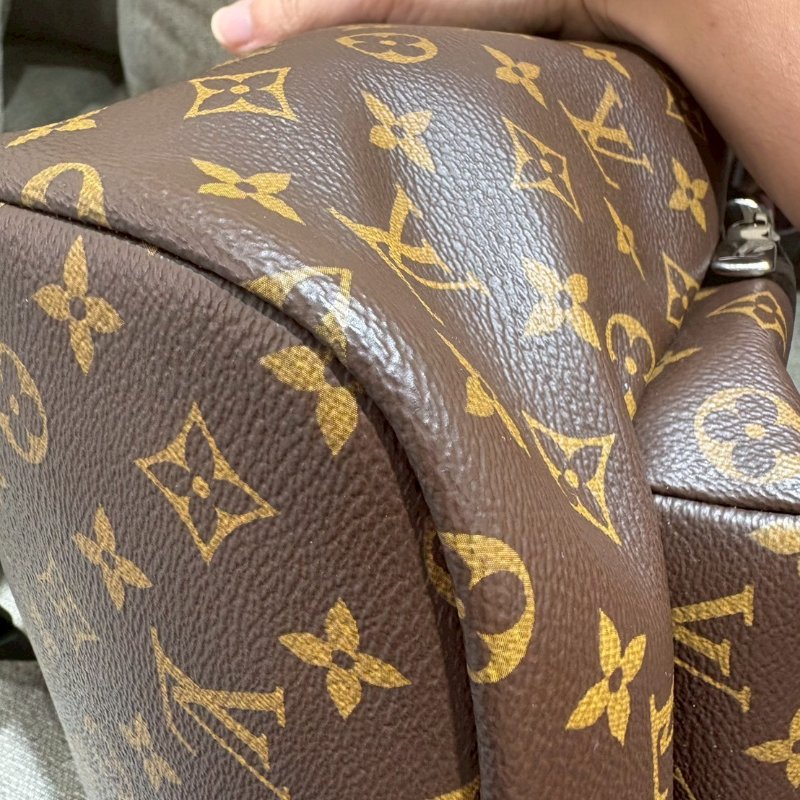 LV 老花 雙肩後背包-8