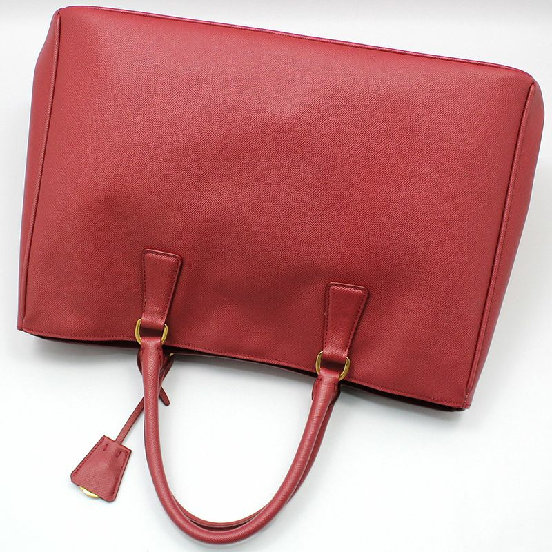 【包稅】PRADA Prada 紅色 Saffiano Lux 金色 Logo 手提包-2