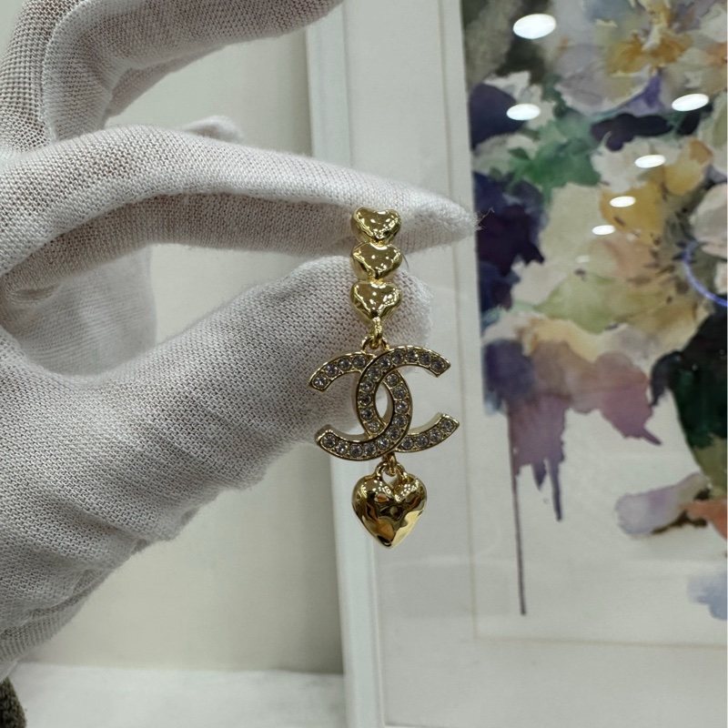 Chanel香奈兒耳環 23p金色四顆愛心串珠愛心耳環 耳釘-4