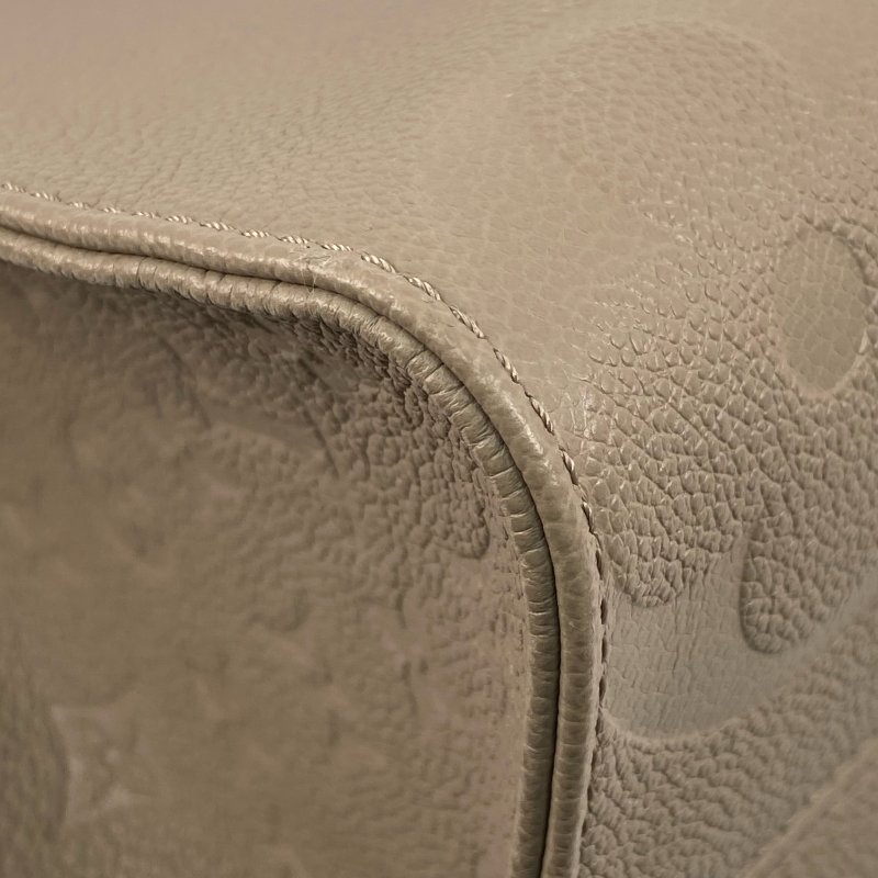 △ Louis Vuitton 路易威登 Beige Empreinte Calfskin Monogram OnTheGo MM 2 Way Bag M45607 淺褐色壓紋小牛皮經典老花兩用袋 - 257027105-10