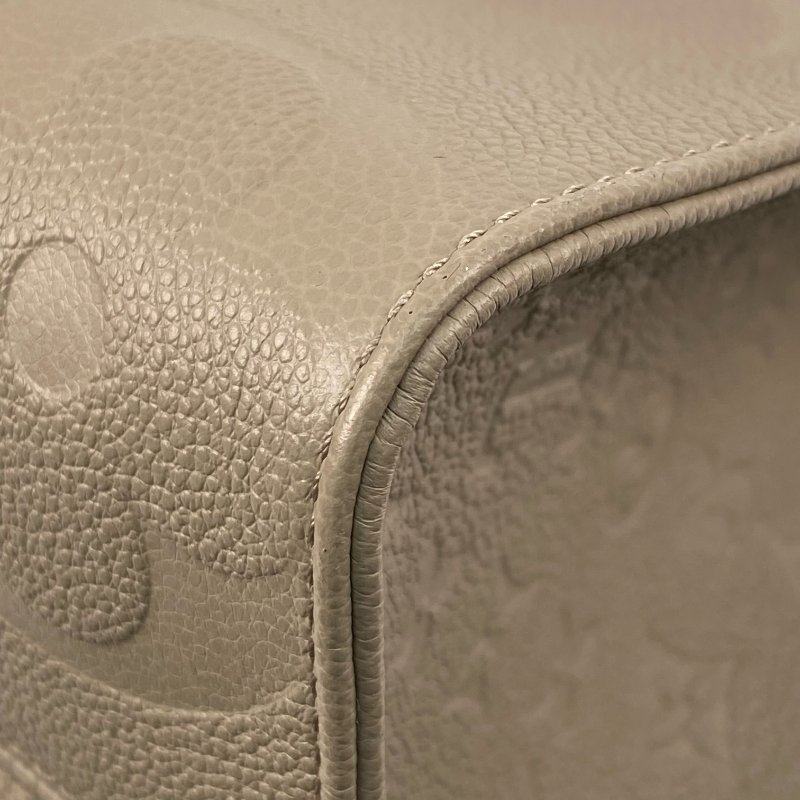 △ Louis Vuitton 路易威登 Beige Empreinte Calfskin Monogram OnTheGo MM 2 Way Bag M45607 淺褐色壓紋小牛皮經典老花兩用袋 - 257027105-11