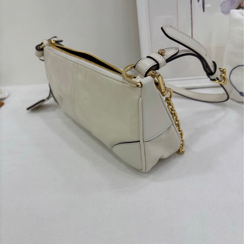 Prada油蠟皮鏈條斜挎單肩包可單肩斜挎手提，精緻優雅的可拆卸鏈條提手 99新 尺寸：11.5×寬26×長6cm-2