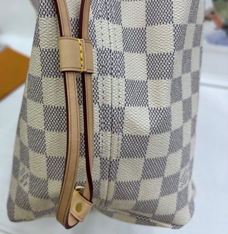 LV 白色棋盤格Neverfull中號 晶片款 99新近閒置 有購證-8
