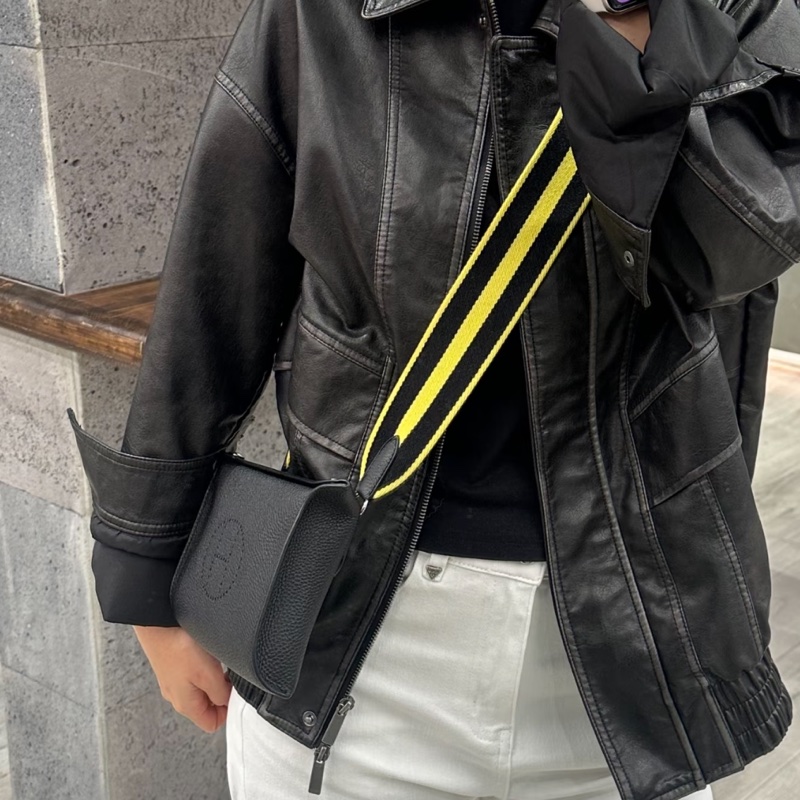 現貨商品 全新商品閒置品 台灣購證 Hermes Videpoches餐盤包-3