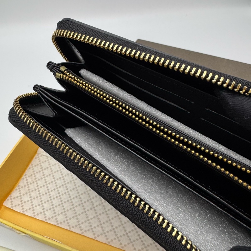 LV 黑色 光面牛皮長銀包，可以放下手機-14