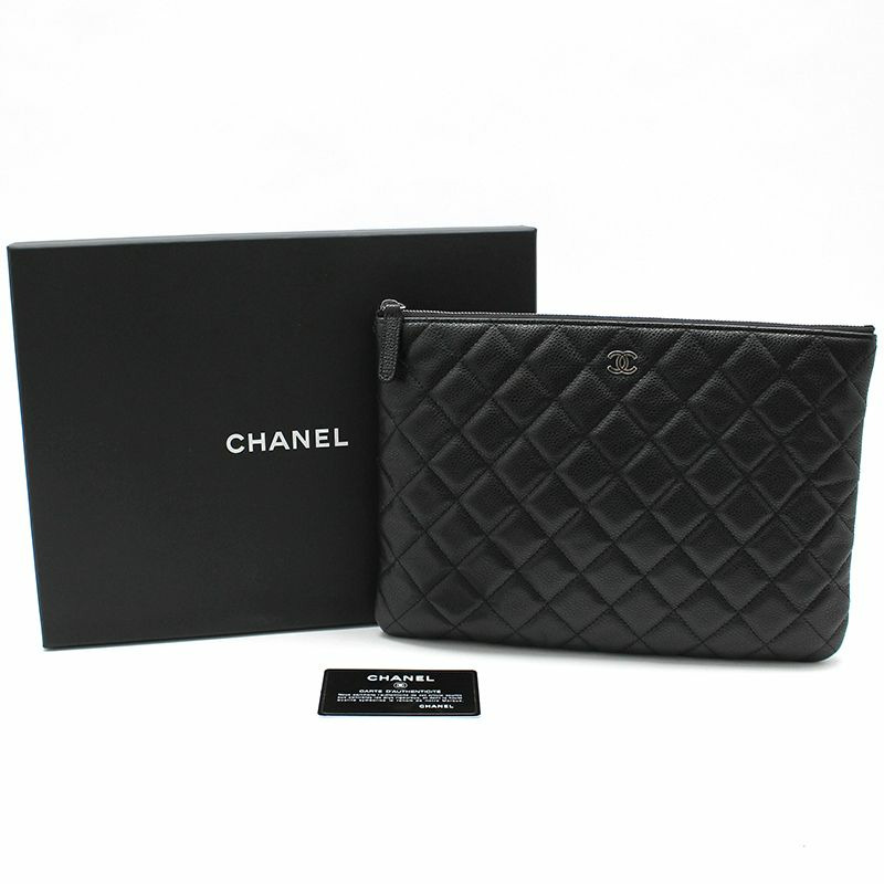 【包稅】CHANEL 黑魚子醬經典新款中型手拿包-1