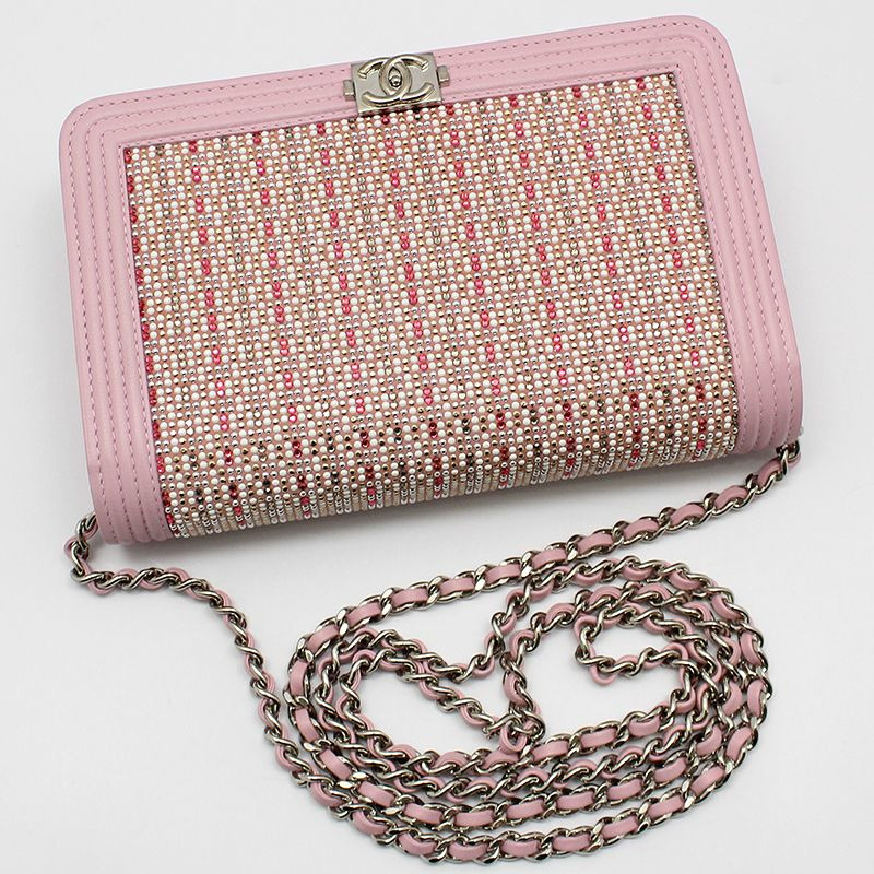 【包稅】CHANEL Cruise Line 水晶銀色 Boy WOC 斜背包-2