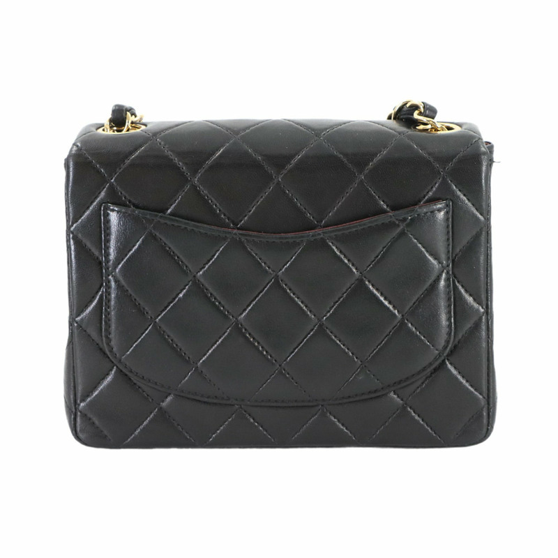 香奈兒黑色羊皮迷你絎縫鏈條肩背包，搭配金色五金配件 (A01115)-1