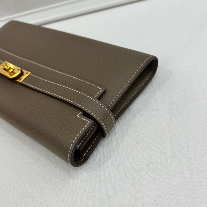 Hermes/愛馬仕 Kelly皮夾 最熱門的大象灰金扣 尺寸11.5*20.5cm U刻 配個肩帶 秒變Kelly to go ep皮-3