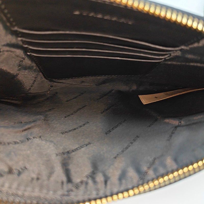 BURBERRY黑色牛皮單肩包斜挎包金色五金可拆卸肩帶-6