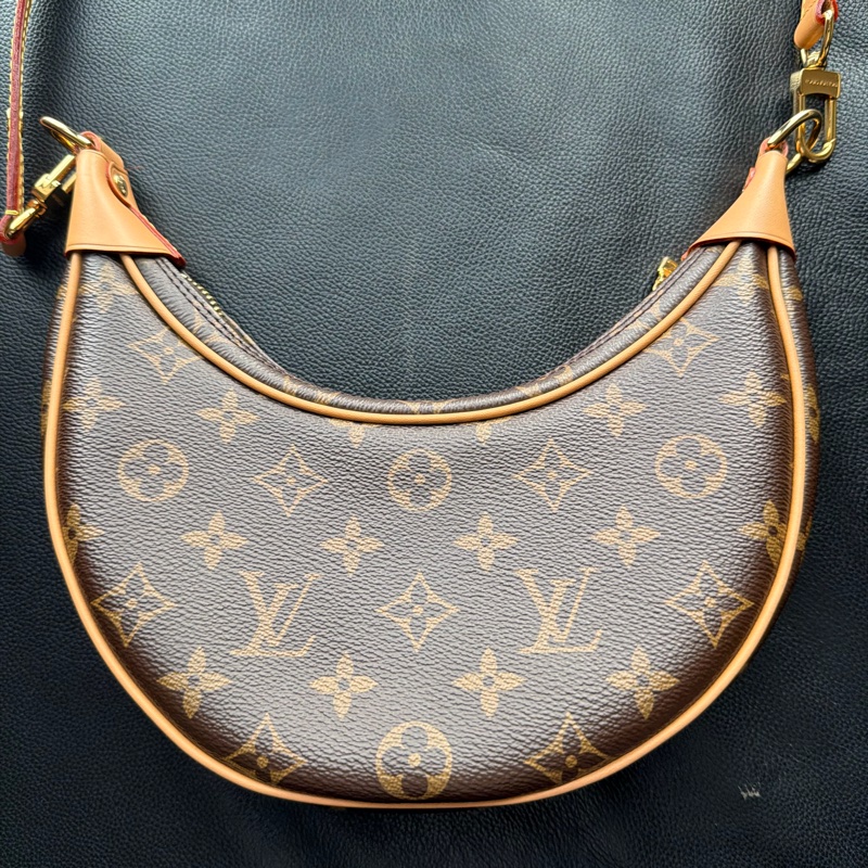 LV Loop 經典老花款 斜揹包 手拿包 肩揹包-6