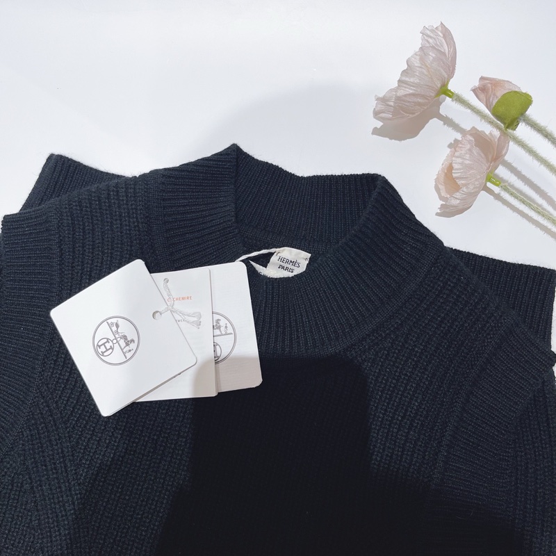 閒置新 愛馬仕Hermes黑色羊絨針織背心 尺碼34-2