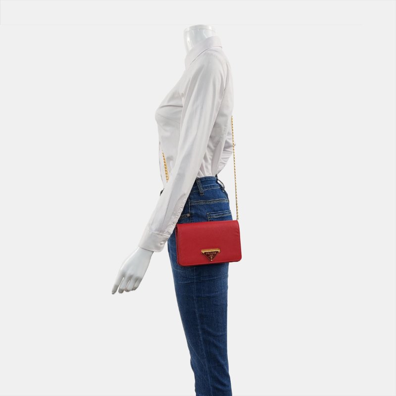 PRADA紅色牛皮徽標十字紋斜挎包金色五金可拆卸肩帶 9.8新-1