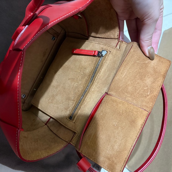 Bottega Veneta The Arco 29 手提側背包-11