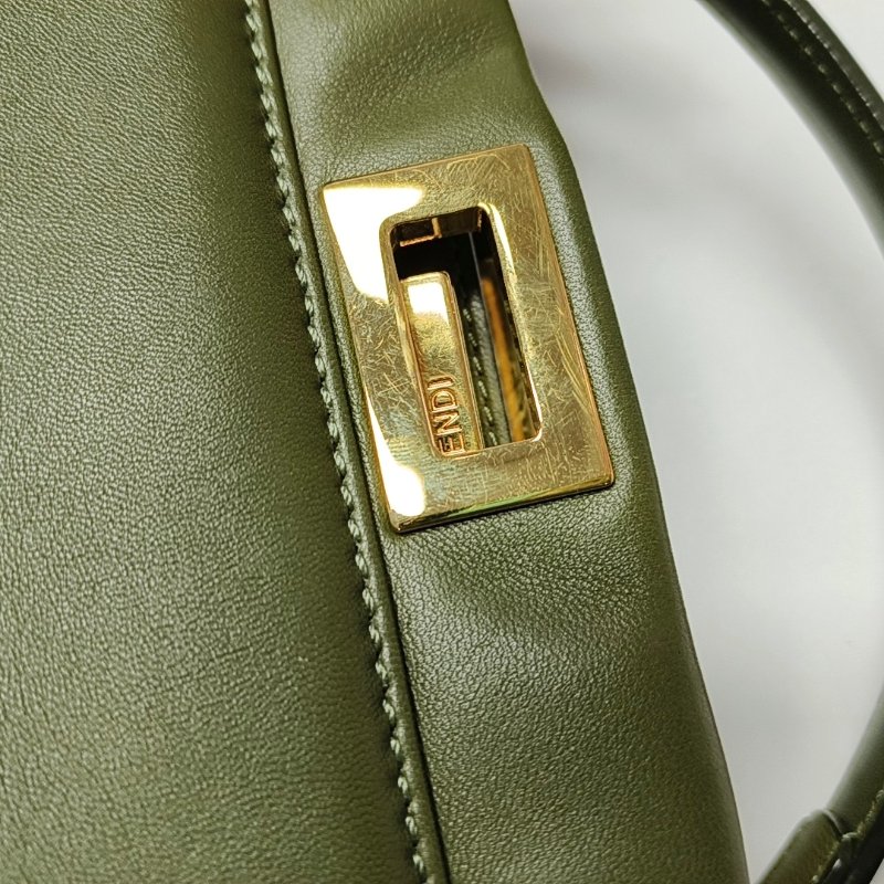 FENDI Peekaboo迷你綠色羊皮單肩包手提包斜挎包金色五金可拆卸肩帶-8