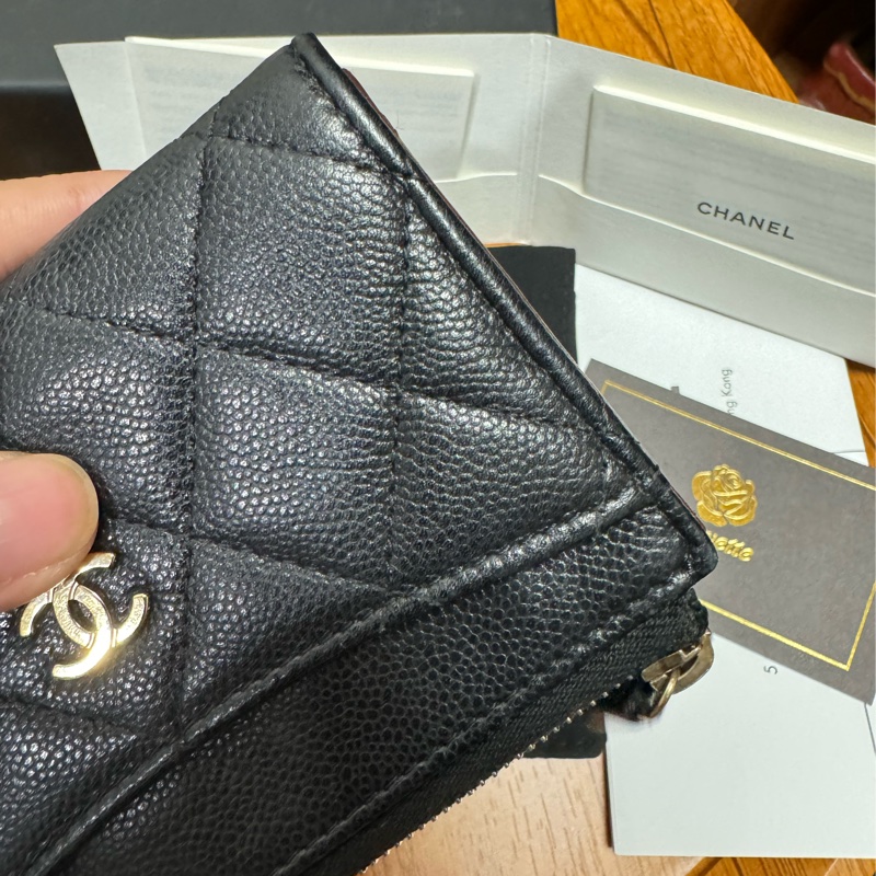 Chanel L拉鍊黑金荔枝 芯片款-8