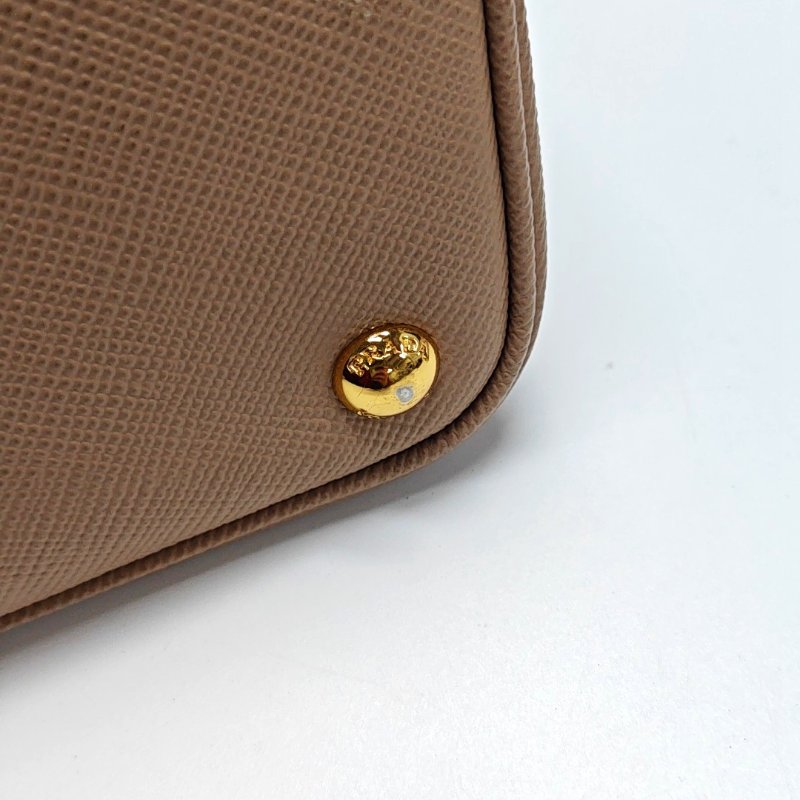 PRADA Double卡其色牛皮徽標十字紋單肩包手提包斜挎包金色五金可拆卸肩帶-11