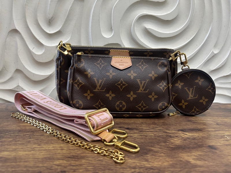 LV 原花五合一粉背帶麻將包-0